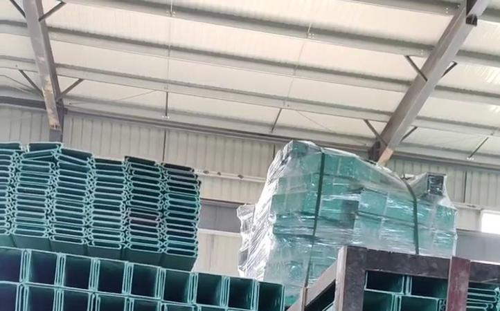 天津電纜橋架一米多少錢？